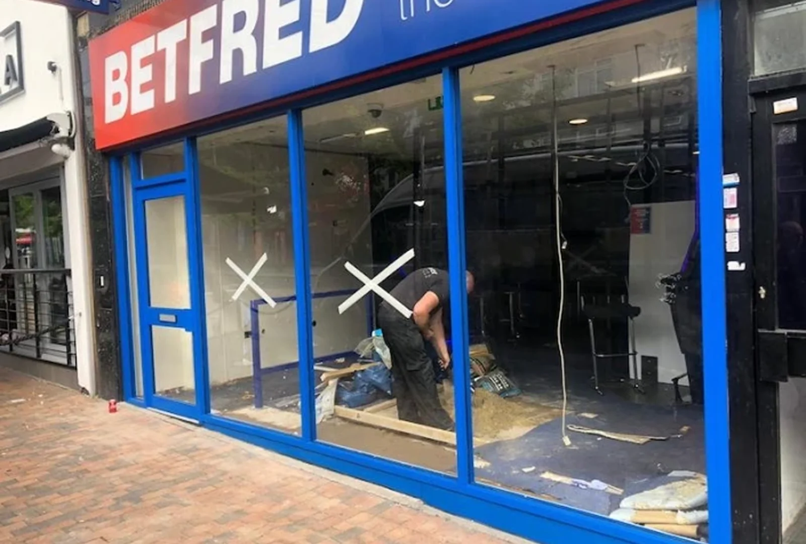 Shop Fronts Glasgow